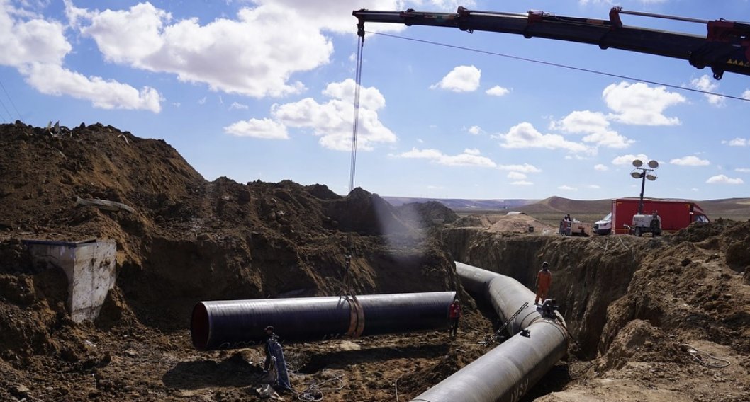 24SaatGazete06's tweet image. Kesikköprü Hattındaki Arıza Giderildi: Ankara'da Su Kesintisi Sona Erdi 

24saatgazetesi.com/kesikkopru-hat… 

#Ankara #ASKİ #SuKesintisi 

@askiankara