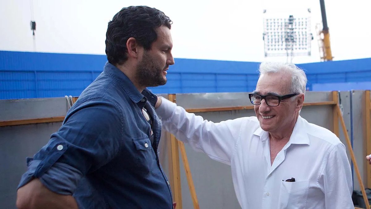 🇲🇪 Gaston Pavlović je Crnogorsko-meksičko-američki filmski producent koji je ostvario zapažen uspjeh u svjetskoj kinematografiji. Njegovo porijeklo vodi iz Crne Gore, a karijeru je izgradio u Meksiku i Sjedinjenim Državama. Kao osnivač produkcijske kuće Fábrica de Cine, Pavlović