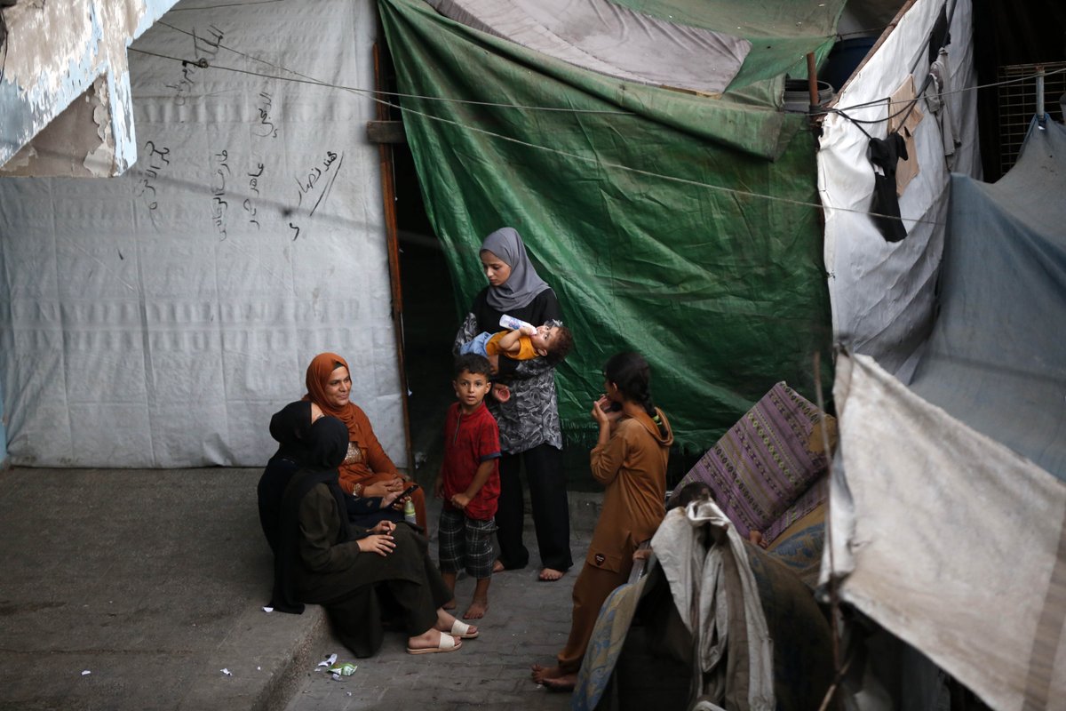 🔴 Medio millón de mujeres y niñas carecen de suficientes productos de higiene menstrual. Esto pone en riesgo su salud física y mental, ya que se ven obligadas a recurrir a soluciones poco higiénicas.