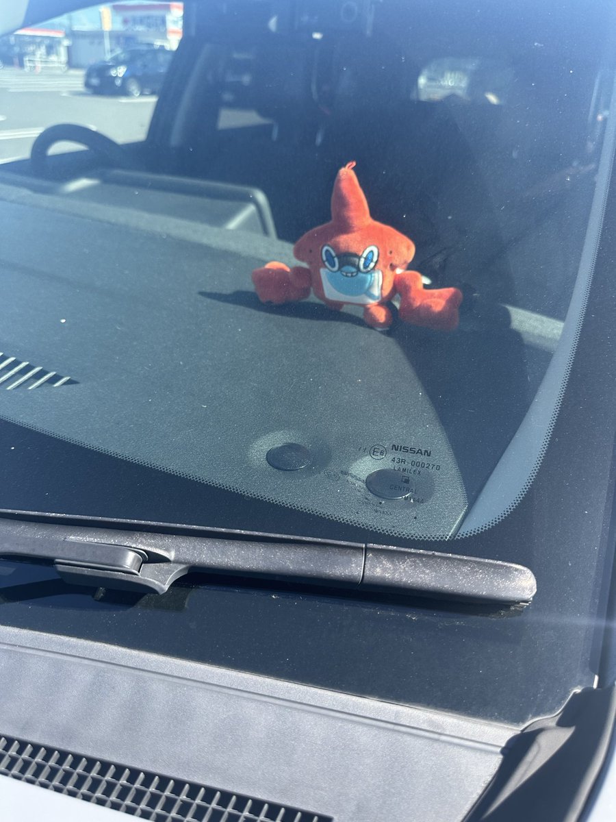 plasmaclusterha's tweet image. 駐車場で俺の前に止まった車めっちゃ良かった☺️