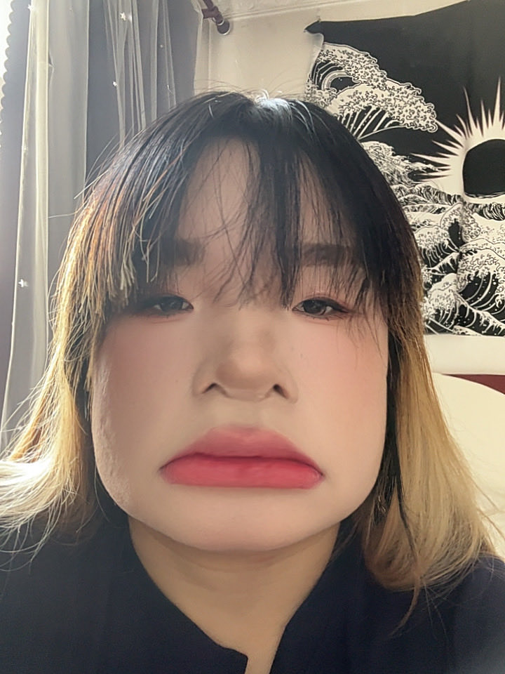 原谅贩卖机 tweet media