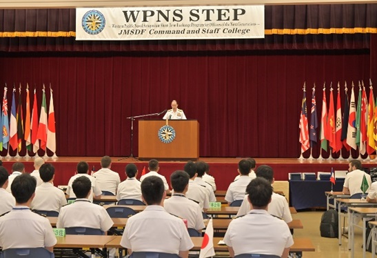 jmsdf_msc's tweet image. 第１３回WPNS STEPは、１０月７日に駐日スリランカ大使の参加を得て、閉会式を迎えました。各国海軍士官参加者や #海上自衛隊幹部学校 の学生は、インド太平洋地域の平和と安定のため、海軍間協力の重要性を理解しました。ここで得た新たな視点や友情が次世代に繋がると願います。