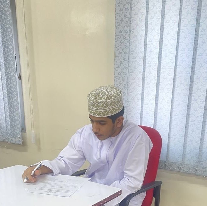 🔷| مشاركة الطالب المعتز بن أحمد السيابي، المقيد بالصف العاشر، في مسابقة فن الخطابة والتحدث بالفصحى، في مركز التدريب بسمائل.
#تعليم_مستدام