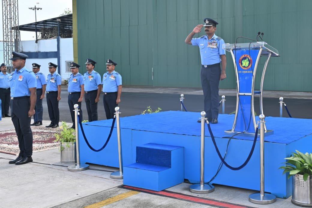 SocioMediaX's tweet photo. #AFSCarnic of #ANC celebrated 93rd Indian Air Force Day #IndianAirForceDay.
As part of week-long celebrations, various activities were conducted such as #SainikMilan, #SNCOsAtHome and interactions with veteran ladies #AirVeteran. Celebrations culminated on 08 Oct 2025 with #AirWarriors rededicating themselves to the service of nation during #OathTaking ceremony in #HollowSquare formation.
#HQANC #AirForceComponent #IslandDuty #CarnicSpirit #ServiceBeforeSelf