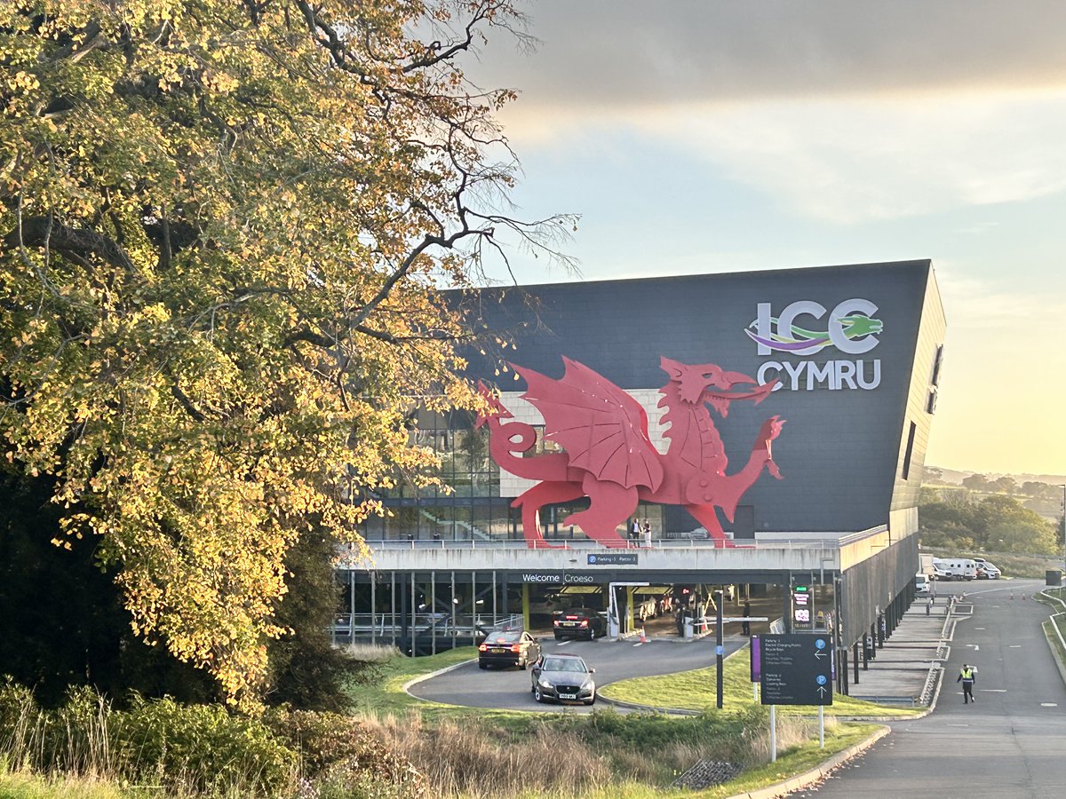 Emma Bower tweet media