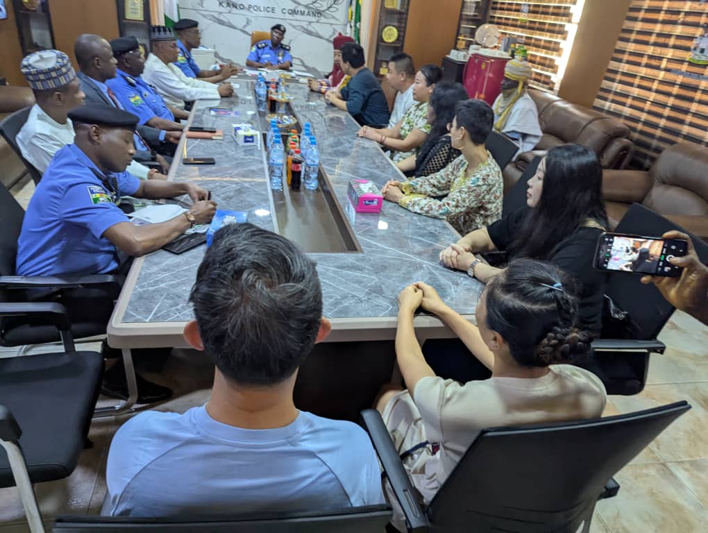 KanoPoliceNG's tweet image. Kano Police Command receives courtesy visits from Chinese representatives &amp;amp; Security Agencies Imams Forum. All parties reaffirm commitment to strengthening cooperation &amp;amp; promoting peace &amp;amp; security in Kano State. #KanoStatePolice #PeaceAndSecurity #CommunityPartnerships