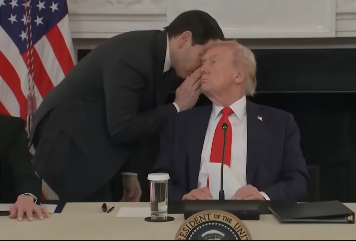 Le brutte e le buone notizie sussurrate all’orecchio dei presidenti.