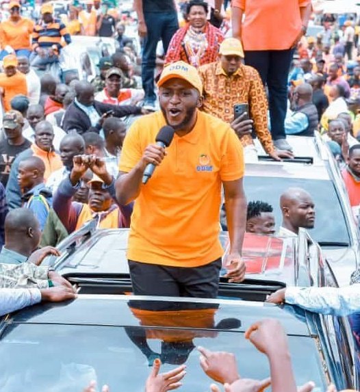 Let fix Kasipul constituency

Whom will you vote for if you were Kasipul resident.

Like for Philip  Aroko ❤
Repost Boyd Were