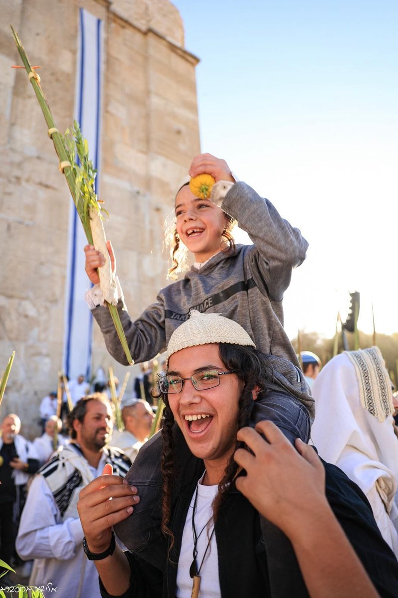 TheHebronFund1's tweet image. Happy Succot and shabbat shalom from Hebron!