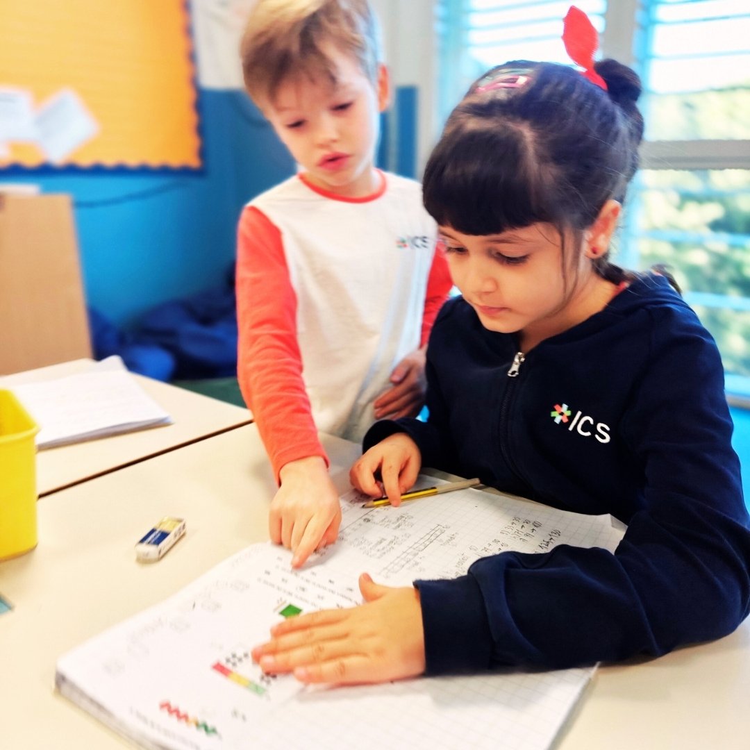 RomeIntSchool's tweet image. Developing confident, curious learners through personalised learning
In RIS’s Primary Years Programme, teachers tailor lessons to each student’s strengths and needs — from simplified instructions to deeper challenges — ensuring every child is engaged and thriving!
#risrome #PYP