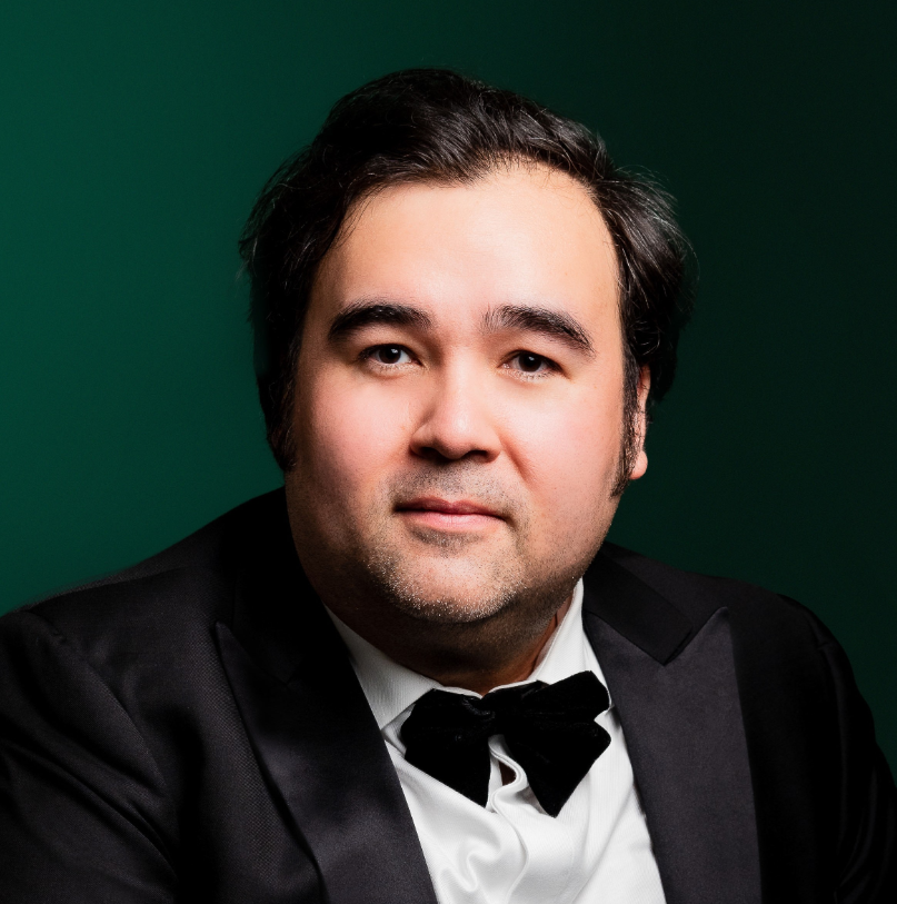 InArtAgency's tweet photo. Toi toi toi to our John Matthew Myers who makes his debut as the Prince in Prokofiev's "L’amour des trois oranges" at Semperoper Dresden today!

Discover more 👇
https://t.co/AWfUS2AroH

#RoleDebut
#Prokofiev https://t.co/sOdxbZeHwx
