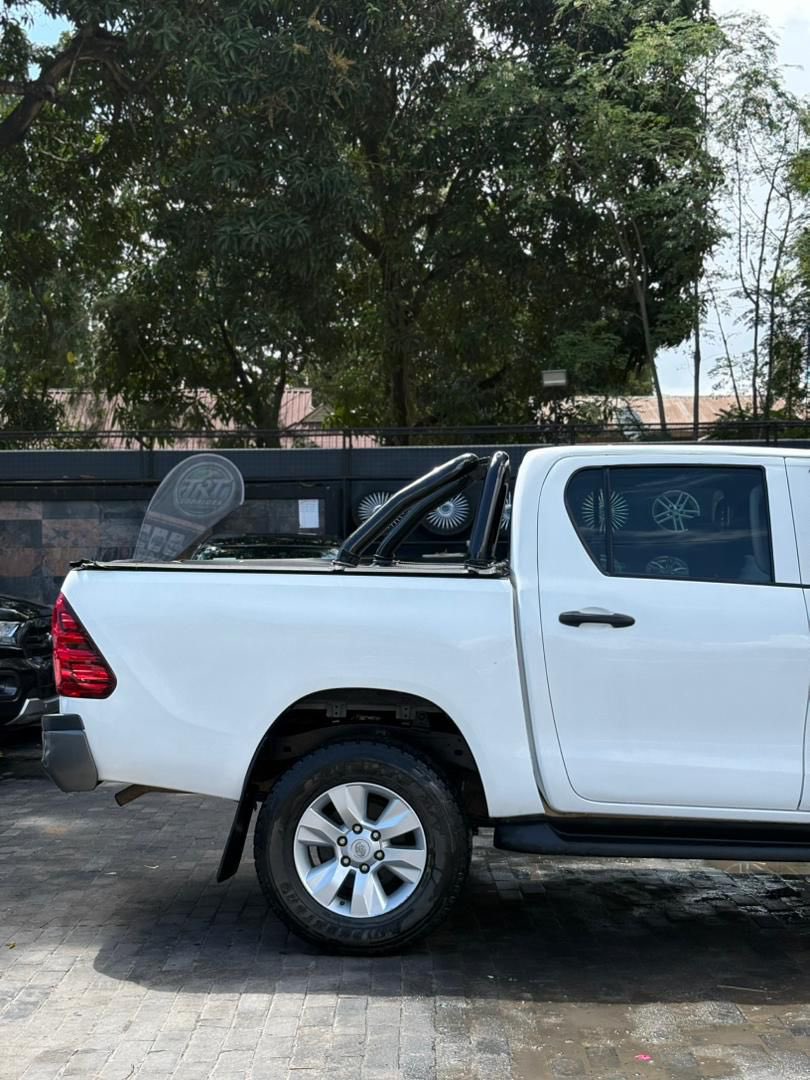 IreneModest's tweet photo. TOYOTA HILUX SRX
⭐️ PRICE: 78Mil + Registration
📞0747990106 

ENGINE: 2TR-FE
CAPACITY: 2.7L 
FUEL USED: PETROL
TANK CAPACITY: 80Litre 
GEARBOX: 5 SPEED MANUAL

SOUTH AFRICA IMPORT

PLEASE REPOST MWENYE HILI GARI ANAWEZA KUA KWA TL YAKO
THANK YOU ❤️ https://t.co/nqRph0euaS