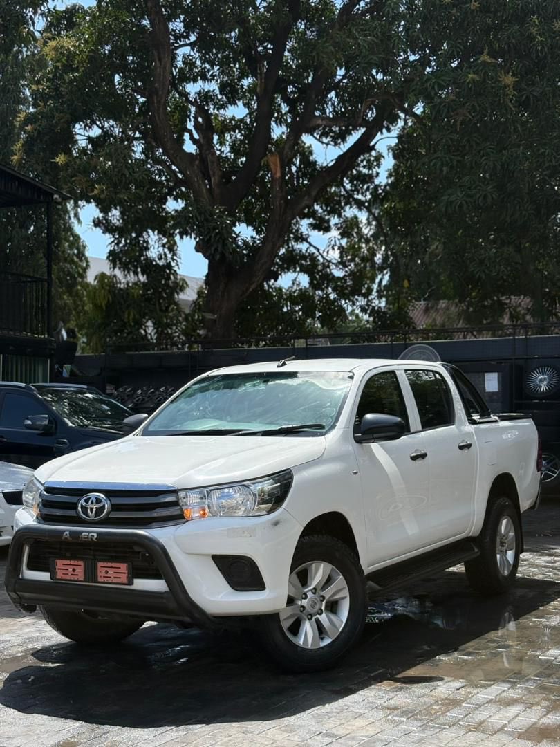 IreneModest's tweet photo. TOYOTA HILUX SRX
⭐️ PRICE: 78Mil + Registration
📞0747990106 

ENGINE: 2TR-FE
CAPACITY: 2.7L 
FUEL USED: PETROL
TANK CAPACITY: 80Litre 
GEARBOX: 5 SPEED MANUAL

SOUTH AFRICA IMPORT

PLEASE REPOST MWENYE HILI GARI ANAWEZA KUA KWA TL YAKO
THANK YOU ❤️ https://t.co/nqRph0euaS