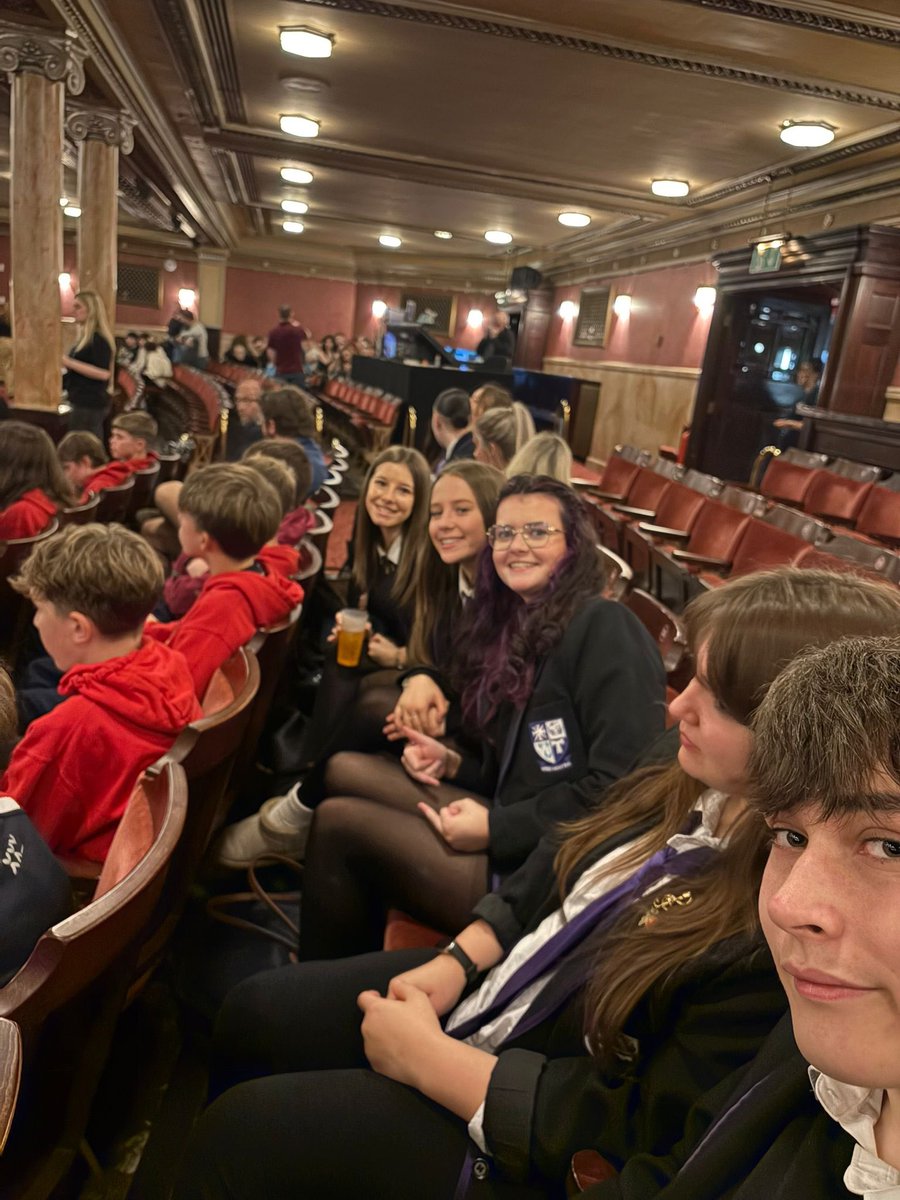 HolyRoodExpressiveArts tweet media