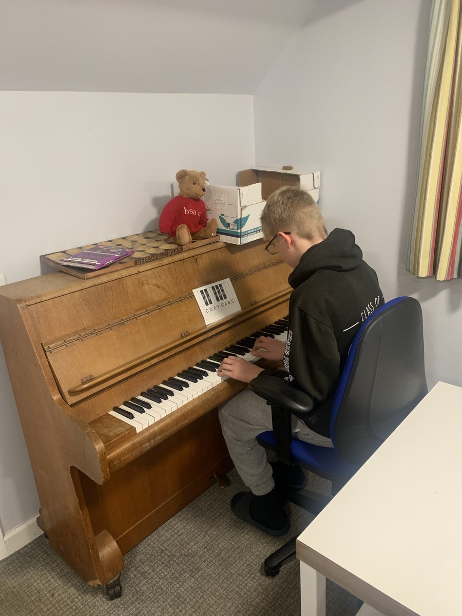 Berewall tweet media