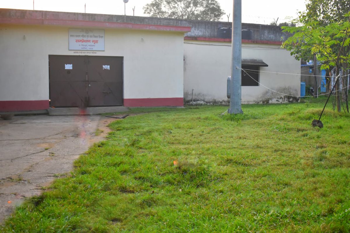 #SpecialCampaign5.0  under this Drive, a cleanliness program was organized at premises of  Bal Sudhar Griah, Chaibasa, Jharkhand 
<a href="/PIBHomeAffairs/">PIB - Ministry of Home Affairs</a>
<a href="/DARPG_GoI/">DARPG 🇮🇳</a>
<a href="/PMOIndia/">PMO India</a>
<a href="/HMOIndia/">गृहमंत्री कार्यालय, HMO India</a>
<a href="/crpfindia/">🇮🇳CRPF🇮🇳</a>