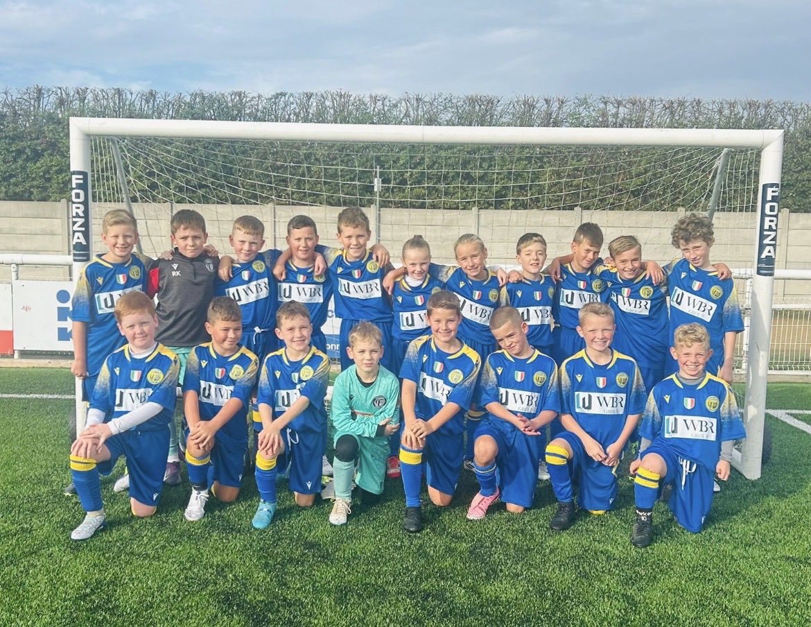 Sponsorship News ⚽

Our Barnton Juniors U10s team would like to give a huge #shoutout to
RTS trucks, Paul Davies gas services,
WBR group &amp; KH Lancaster Transport for their generous sponsorship! 🙌

Your support means the world to us!
🖤🤍

<a href="/MacronWrexham/">Macron Sports Hub NW</a> 🫶

#UTV