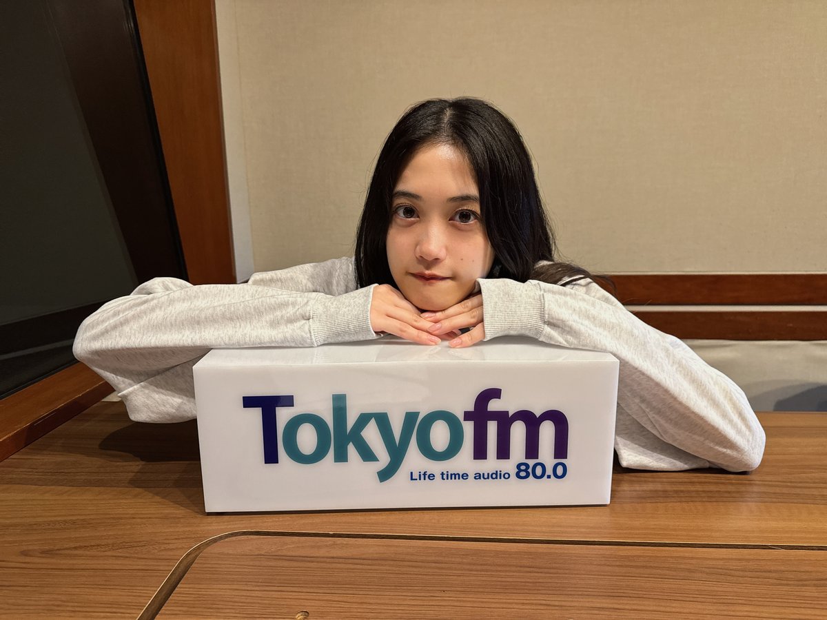 PodcastsMs_jp's tweet image. 声優・小泉萌香のソロ番組「幸せ分けてください！」

今回の幸あれは❓

舞台で共演❤️蟹沢萌子🩵さんの所属グループ
≠MEのライブに行ってきた🎤

「うたミル」の感想トーク
「それ、幸せの素」はみんなの幸せの素を紹介🍀

メッセージも募集中
audee-membership.jp/koizumi-moeka

#幸あれ #小泉萌香