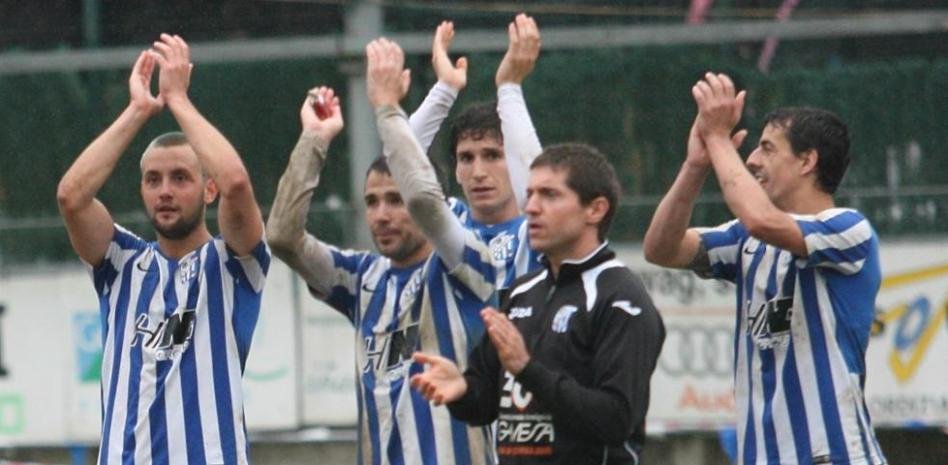 UD LOGROÑÉS STATS (@udlog_stats) on Twitter photo 💡Entrenadores del Logroñés que se enfrentaron a un equipo de su localidad natal
🟨Carlos Pouso vs Leioa
🟨🟩🟩 Raúl Llona vs SDL
🟩Diego Martinez vs SDL 💡Entrenadores del Logroñés que se enfrentaron a un equipo de su localidad natal
🟨Carlos Pouso vs Leioa
🟨🟩🟩 Raúl Llona vs SDL
🟩Diego Martinez vs SDL