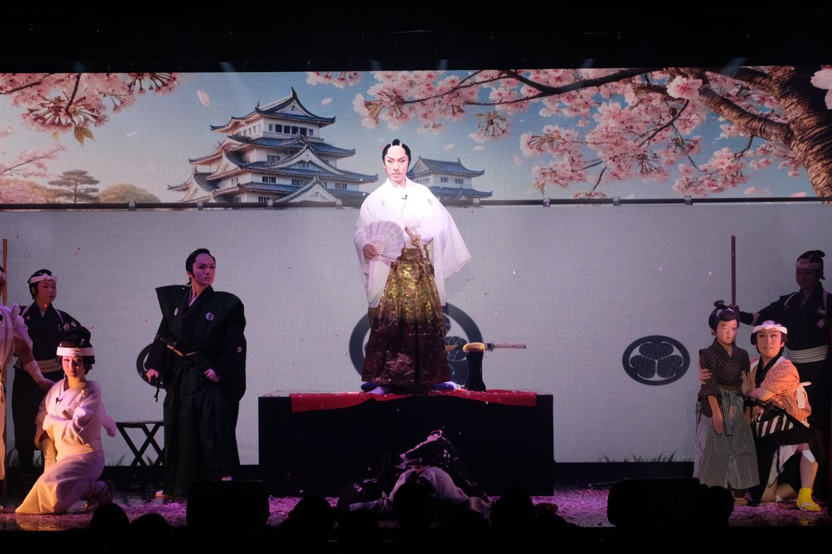 歌舞伎町劇場 on X