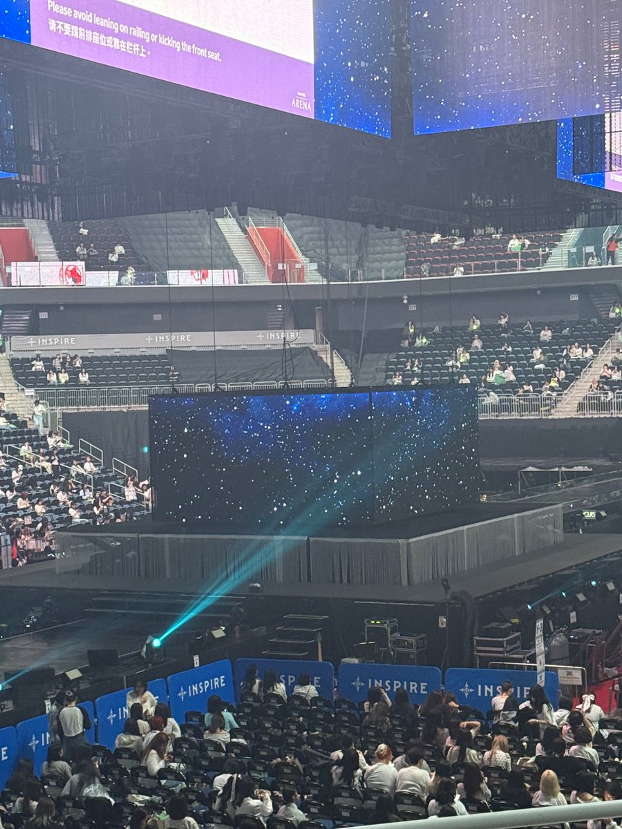 dooile7's tweet photo. 인스파이어 206 e열 실제 시야 미쳣오 ㅜ https://t.co/86X1C1t7uR