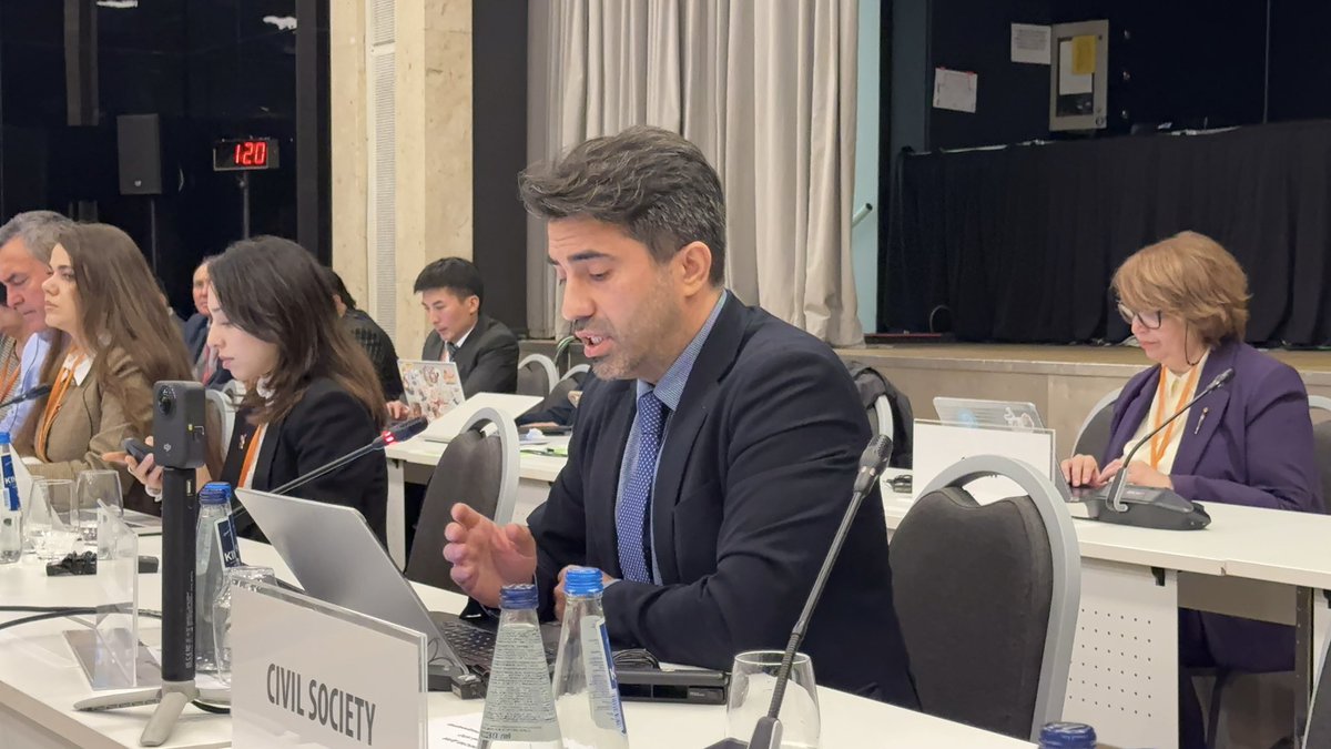 ❗️ “Never been more hostile” — IRFS rep. <a href="/EminHuseynovAZ/">EMIN HUSEYNOV</a> sounded the alarm at the OSCE in Warsaw on the collapse of media freedom in #Azerbaijan 🇦🇿

irfs.org/news-feed/irfs…