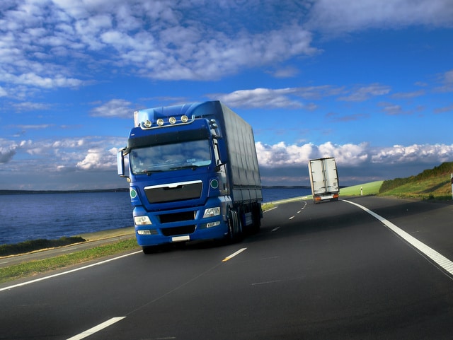 Les Français ont une très bonne image des camions -  trm24.fr/les-francais-o…