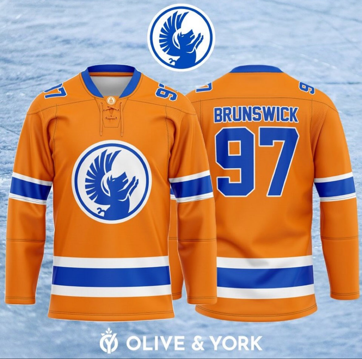 It’s almost time 🏒 🥅 

Get in touch for your hockey sweaters!