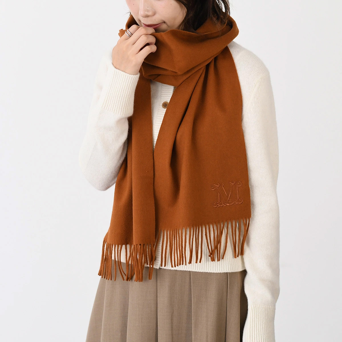 ブランドマフラー - Search / X