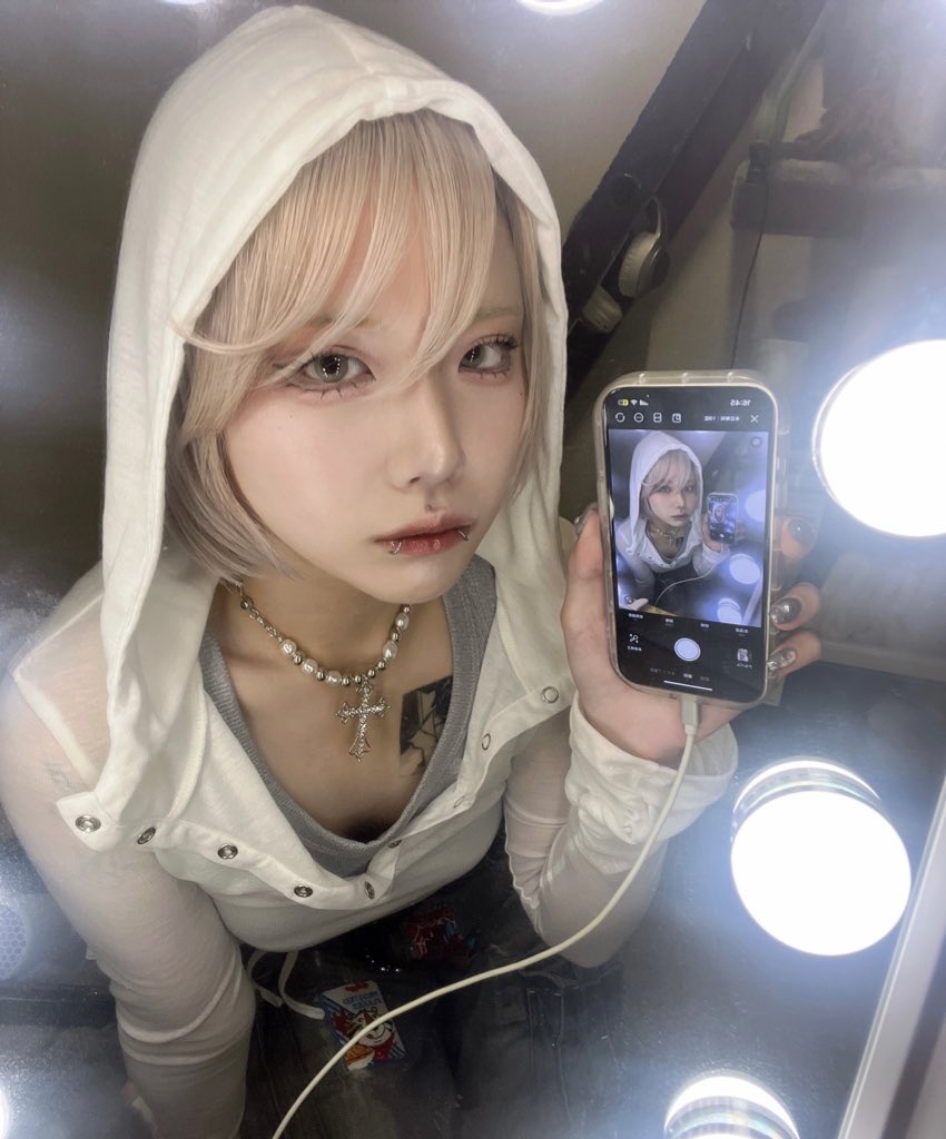 GalsKurage's tweet photo. 🤖明日営業🤖

18:00-22:30(L.O.22:00)

@xbpm15qq_ https://t.co/RzvGJQlr88