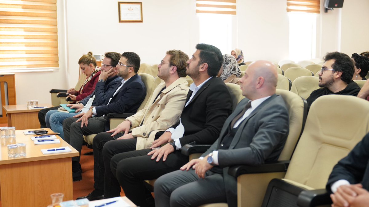 KOSGEB Destek Programlarıyla İlgili Bilgilendirme Semineri ETSO’da Düzenlendi

KOSGEB Erzurum Müdürlüğü tarafından, TOBB Erzurum İl Kadın Girişimciler Kurulu (KGK) ve Genç Girişimciler Kurulu (GGK) iş birliğiyle “Girişimci Destek Programı İş Geliştirme Desteği” ve “Kapasite