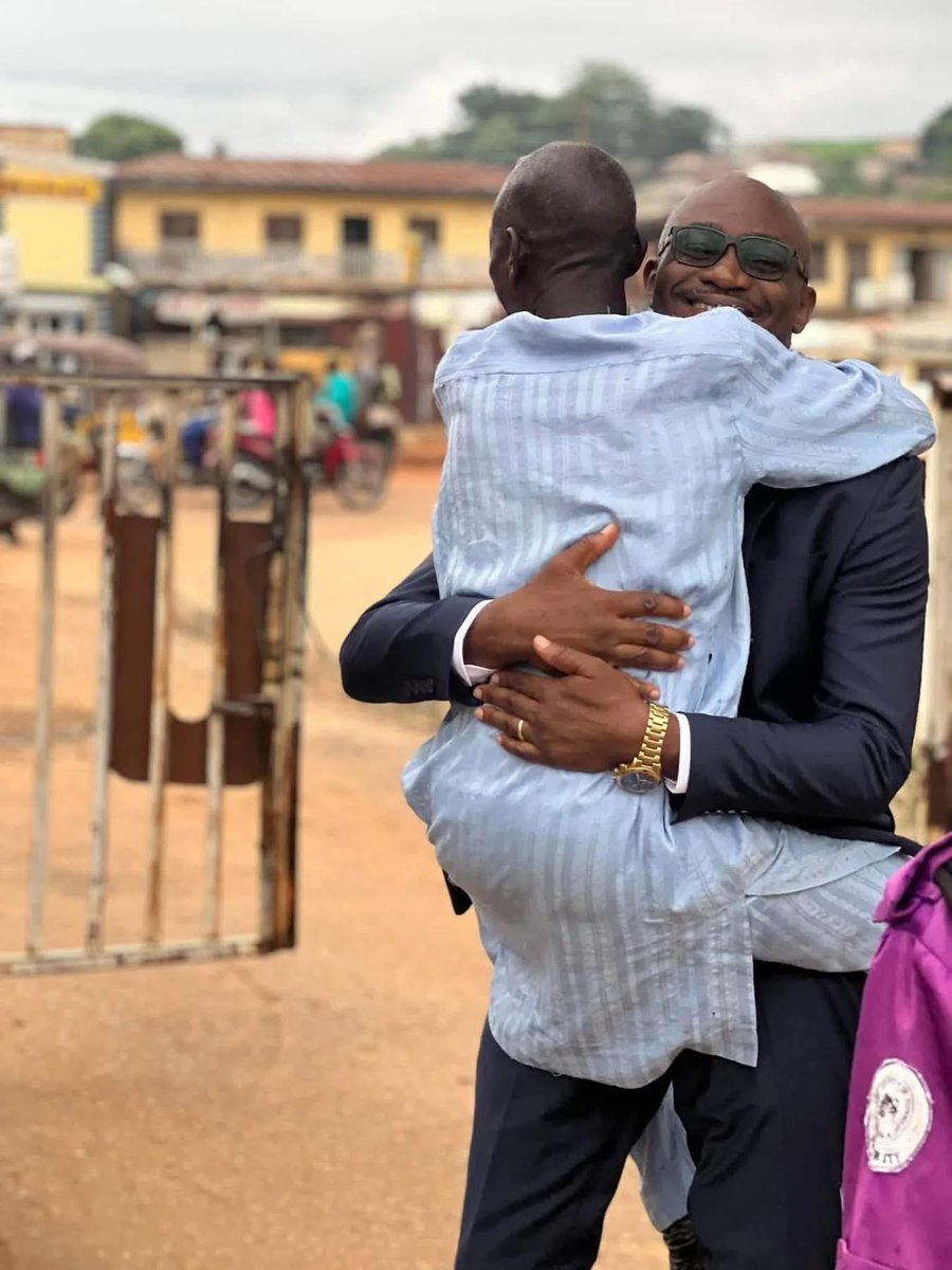 Kolaqhazim's tweet image. Natasha Osawaru, Edo State politician, was thrilled about her husband, music star 2Baba, sharing a video of his BBC interview. She captioned it, “My husband’s so hot! Wow!” #2Baba #LoveStruck