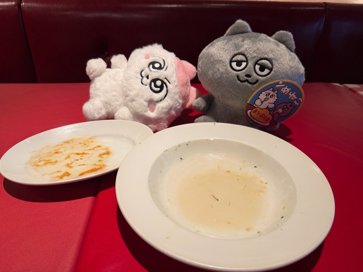 anime_nmeneko's tweet image. ╭━━━━━━━━━━━━━━━━━╮
　　　　#ンめねこ とうすくろが
　赤坂で美味しいごはん屋さんを開拓！
　　　　#今日のンめねこ飯
╰━━━━━━━━ｖ━━━━━━━━╯

拘り感じる魚介パスタとライスコロッケを堪能する2人🦐🦑
居心地の良いお店の雰囲気に癒される2人でした✨…