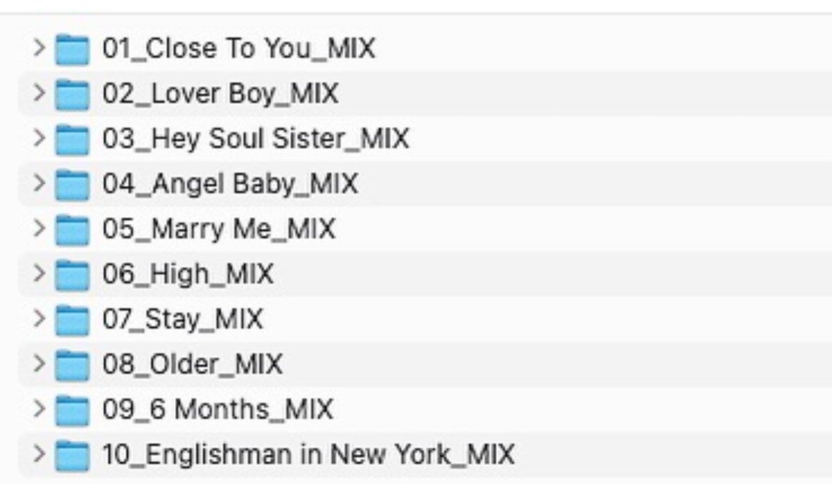 With every moments in S4
라고 스탭분 인스타 올라왔는데 영원 이제 끝난건가....。・゜゜(ノД`)