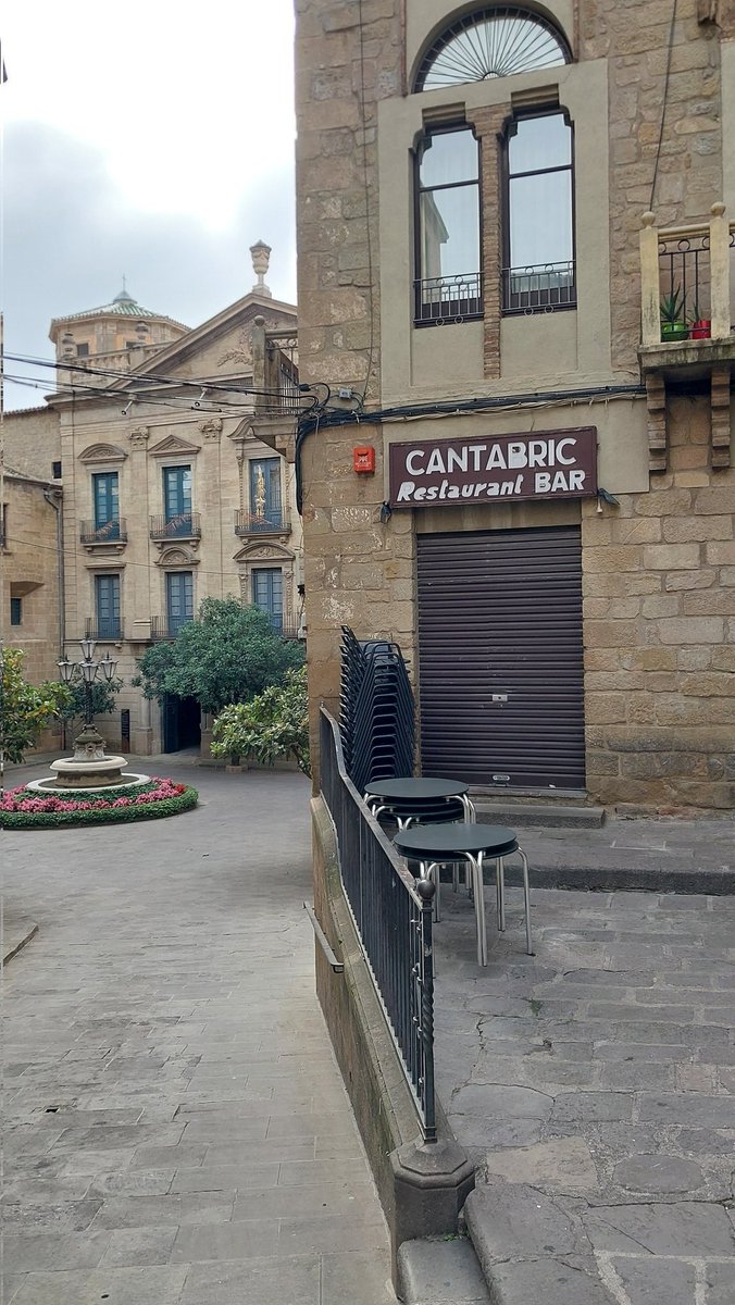 Avui ahont haurà desdejuni lo Exçm. Sinyó Bisbe <a href="/bisbatsolsona/">Bisbat Solsona</a>?