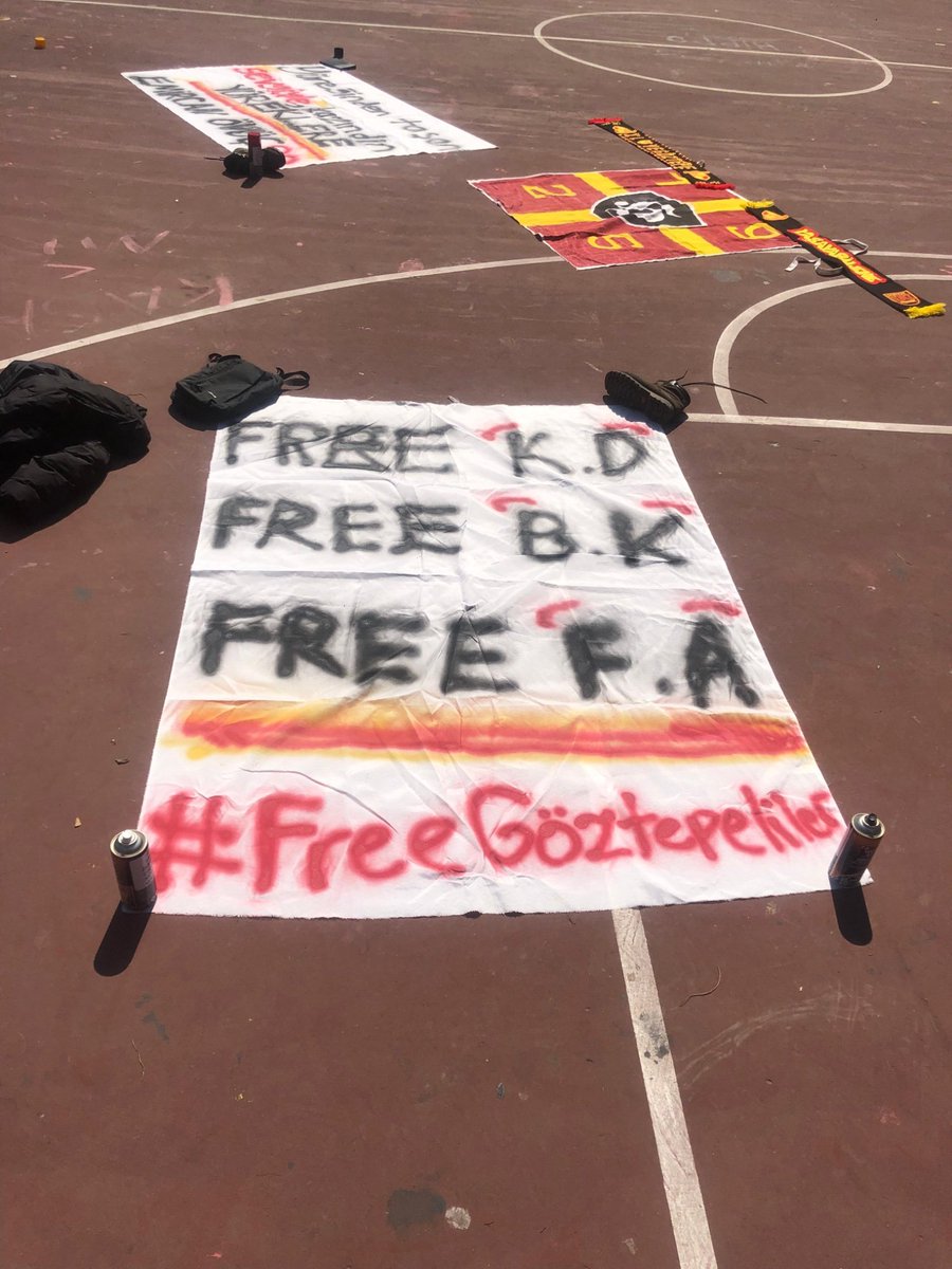 Kardeşlerimizin geleceği kararmasın  
Umutları ve hayalleriyle ışıldasınlar. 

#KeremDemirliÖzgürlük
#BerkeKerenÖzgürlük
#FurkanAslanÖzgürlük
#Göztepe