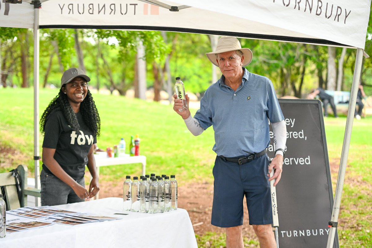 TurnburyProp's tweet image. More than just pars and birdies…Each month, we hit the greens with purpose to network, share moments, and strengthen the Royal Golf Club community!

#TDWGolf #GolfCommunity
