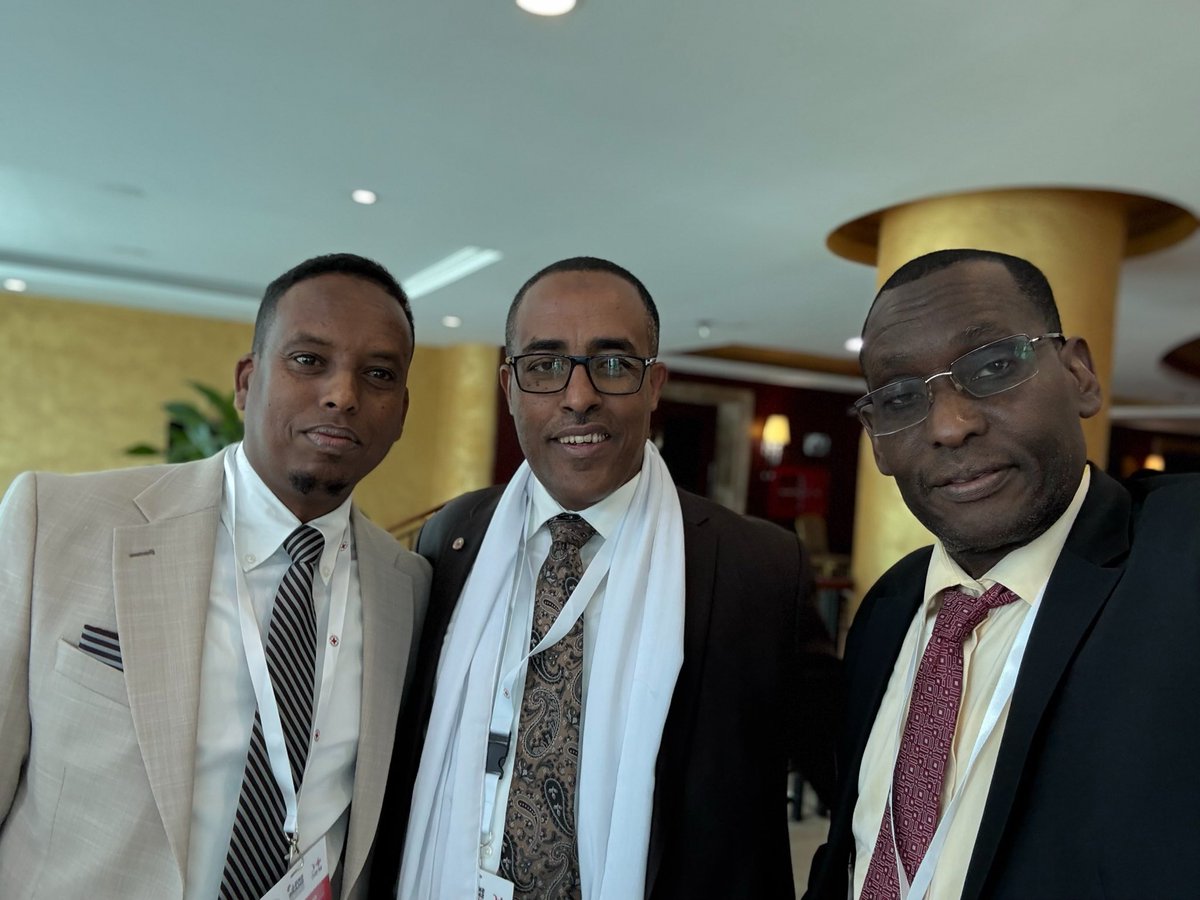 The SRCS team, currently participating in the Skillshare Meeting in Addis Ababa, engaged in a productive discussion with Ahmed Yimam, Deputy Secretary General of the Ethiopian Red Cross, and Mohamed Dada, a Volunteers Member specializing in Branch Affairs, to explore