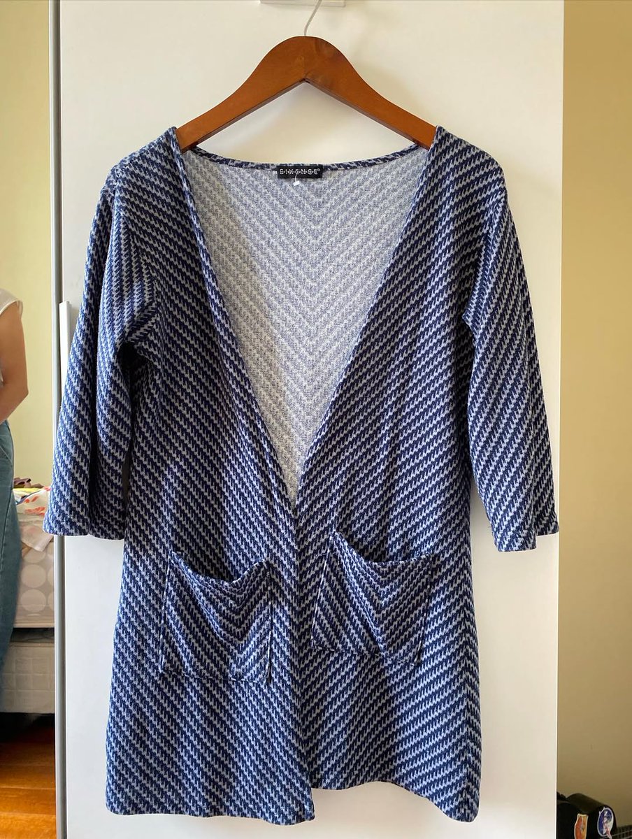 onthe_cusp's tweet photo. wts blue blazer &amp; navy outer 33k each, take dua jadi 55k aja https://t.co/USgCB6YxLn
