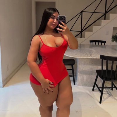 teehalbs's tweet photo. #NewProfilePic https://t.co/KmFX8dSX0h