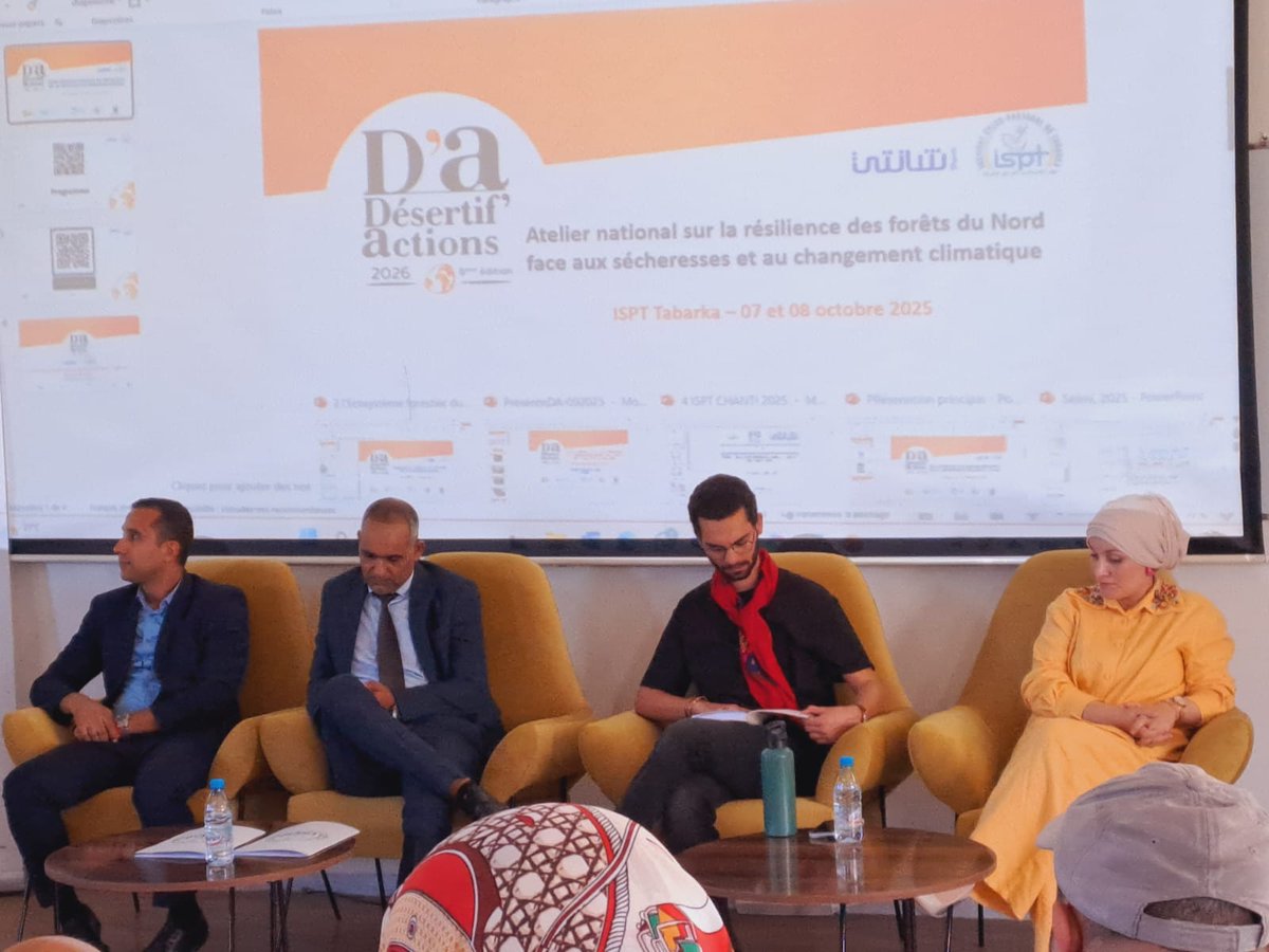 OSS_Comms's tweet image. National workshop in Tabarka, October 7-8, 2025. The @OSS_Comms, @UNCCD, @WWF, @CARI_ONG  &amp;amp; ACDD, joined researchers, farmers and communities to share solutions for northern #forests facing #drought and #ClimateChange.
Read more : oss-online.org/index.php/en/N…