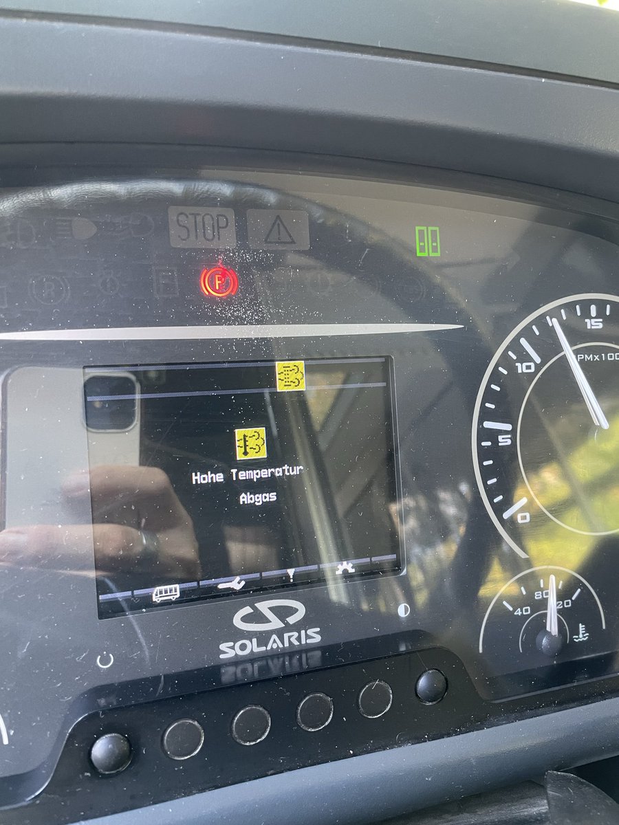 Einmal die Abgasfilter-Reinigungsprozedur durchlaufen lassen.