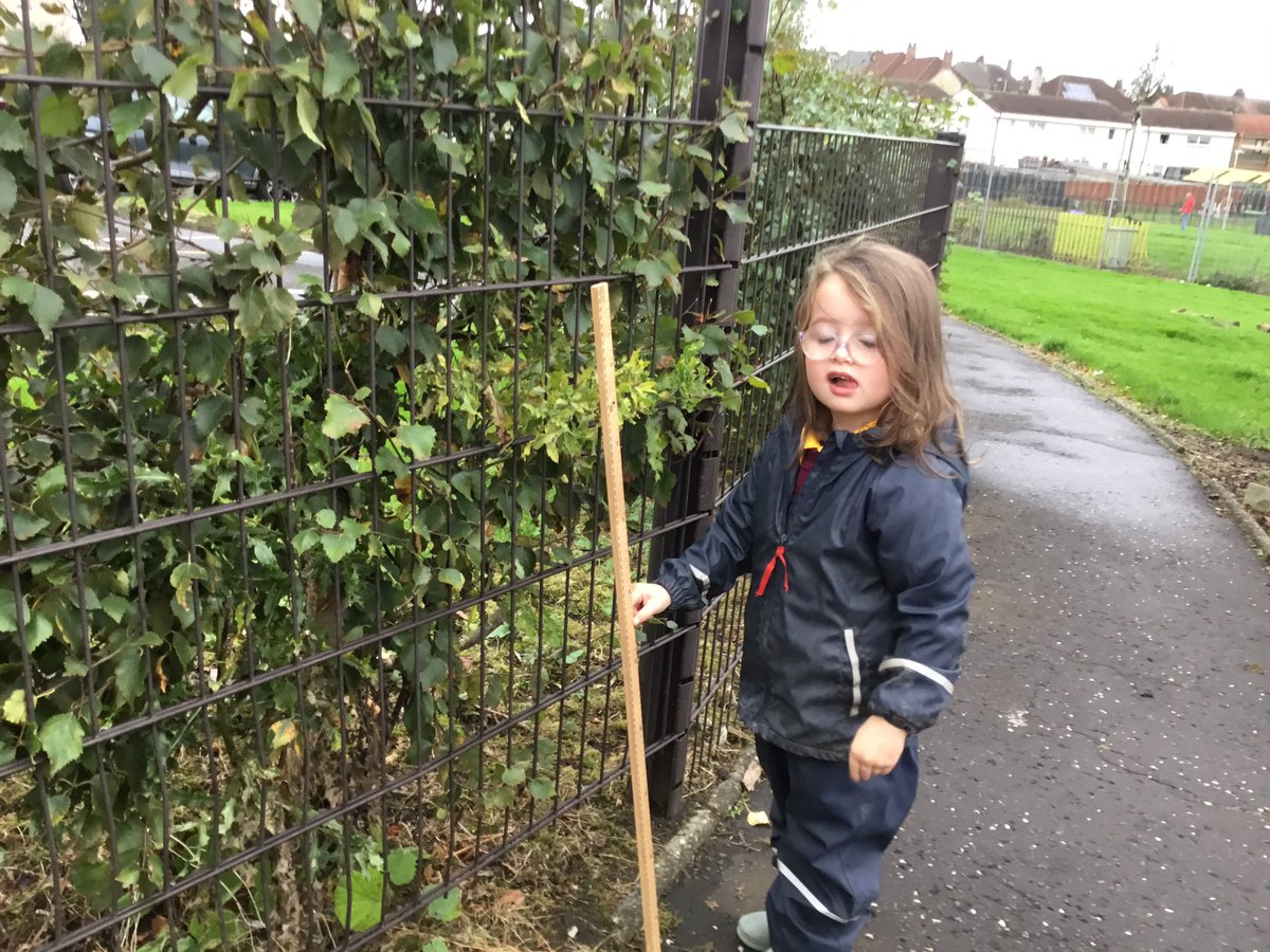 The children had a visit to the school play ground to find trees,benches and play equipment to measure using a variety of different measuring tapes and number boards. The children used vocabulary of size and amount to share their findings I.e biggest, smallest, tallest.
