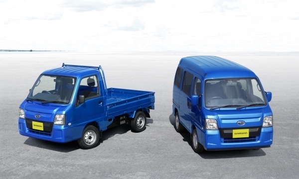 SUBARU_CORP's tweet image. 今日(10/9)は #トラックの日 🚚
SUBARUの #サンバー は、昭和から令和まで農業や配送、日常のさまざまな場面で活躍し、多くの方に親しまれてきました。
小さなボディに秘めた確かな力で、暮らしと仕事を支え続けてきた“働くクルマ”です。
これからも信頼を大切に走り続けます。