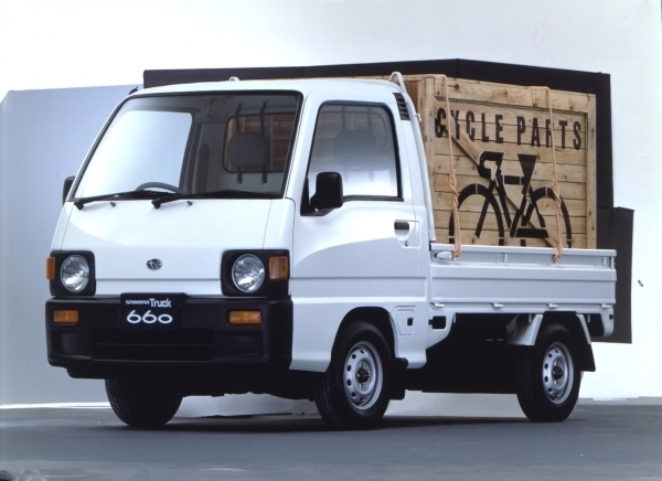 SUBARU_CORP's tweet image. 今日(10/9)は #トラックの日 🚚
SUBARUの #サンバー は、昭和から令和まで農業や配送、日常のさまざまな場面で活躍し、多くの方に親しまれてきました。
小さなボディに秘めた確かな力で、暮らしと仕事を支え続けてきた“働くクルマ”です。
これからも信頼を大切に走り続けます。