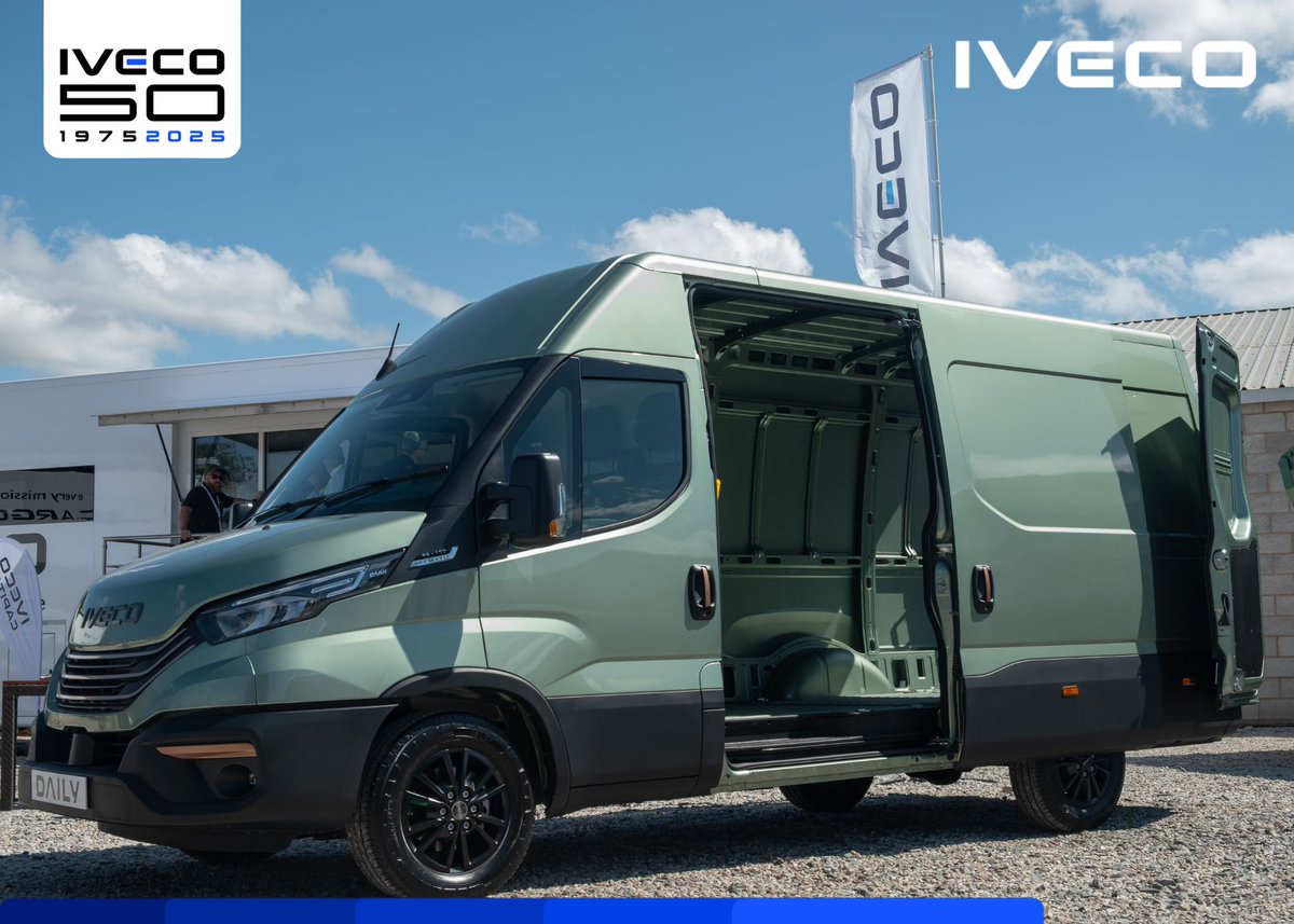 Urban driving can be a challenge, but behind the wheel of an IVECO Daily, it’s a breeze. With features like adaptive cruise control, Start &amp; Stop function, and new assisted driving tools to tackle blind spots, you’re in for a safe, stress-free ride. 

#IVECO #Daily #Technology