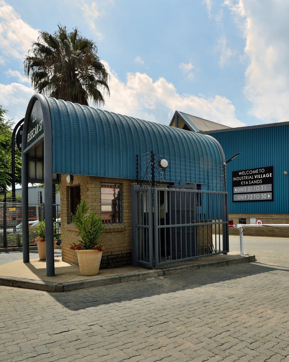 Industrial Village, Kya Sands

With excellent access and a central position in a thriving node, this property is perfectly suited for businesses looking for convenience, security, and growth.

#IndustrialVillage #KyaSands #IndustrialProperty #EmiraPropertyFund