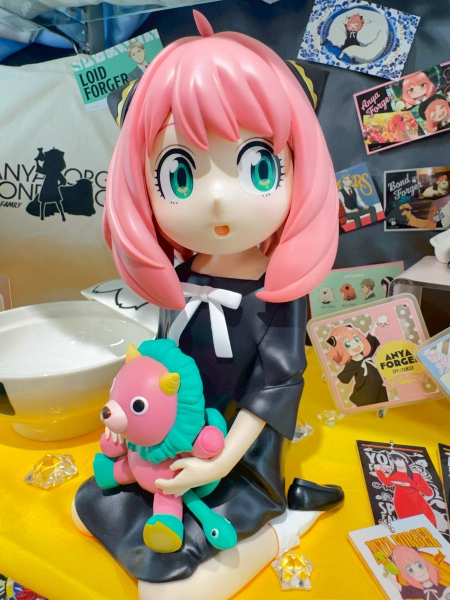 ichibanKUJIshop's tweet image. #一番くじ公式ショップ渋谷MAGNETbySHIBUYA109店
入荷情報

🥜10/10(金)発売予定🥜
【一番くじ SPY×FAMILY -Thanks for being you.-】
サンプル展示中です♪

▼商品詳細▼
1kuji.com/products/spyfa…
▼在庫情報▼
bandainamco-am.co.jp/chara_shop/ich…
#一番くじ公式ショップ
#一番くじ