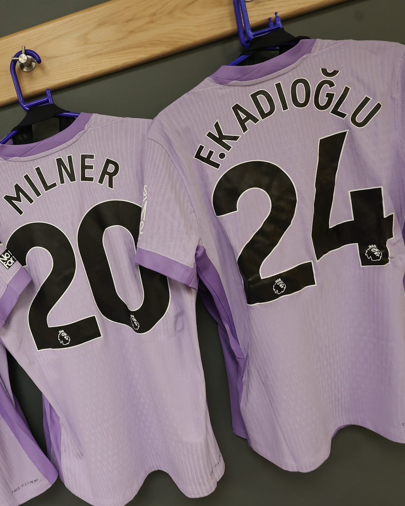 ウルブス戦後に #PL からのアドバイスを受け、アウェイユニフォームの