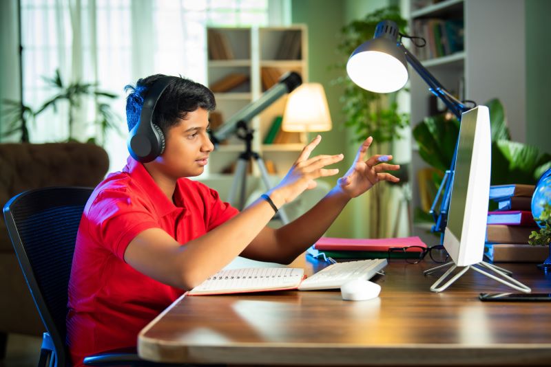 We're publishing our Q3 2025 Interim Report on 30 October at approx. 8:30 EET! 📊

The analyst and investor conference can be followed as a live webcast on the same day at 12:00 EET at sanoma.events.inderes.com/q3-2025

Learn more⬇️ 
sanoma.com/en/news/2025/n…